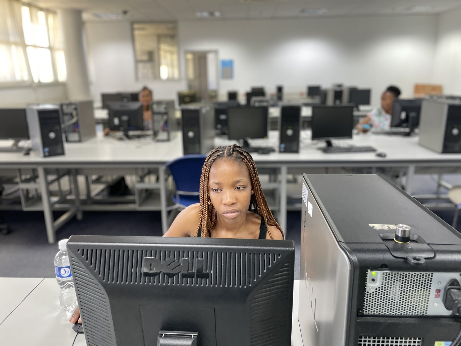 A computer lab — context photograph